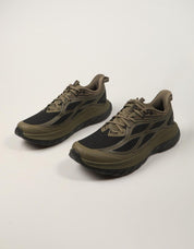 ZAPATILLAS HOKA MACH REMASTERED OLIVE 1176250M en color Kaki