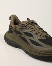 ZAPATILLAS HOKA MACH REMASTERED OLIVE 1176250M en color Kaki