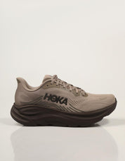 ZAPATILLAS HOKA CLIFTON 11 BOLDER GREY 1176572 en color Gris
