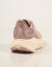ZAPATILLAS HOKA CLIFTON 11 GLM PINK 1179199 en color Rosa