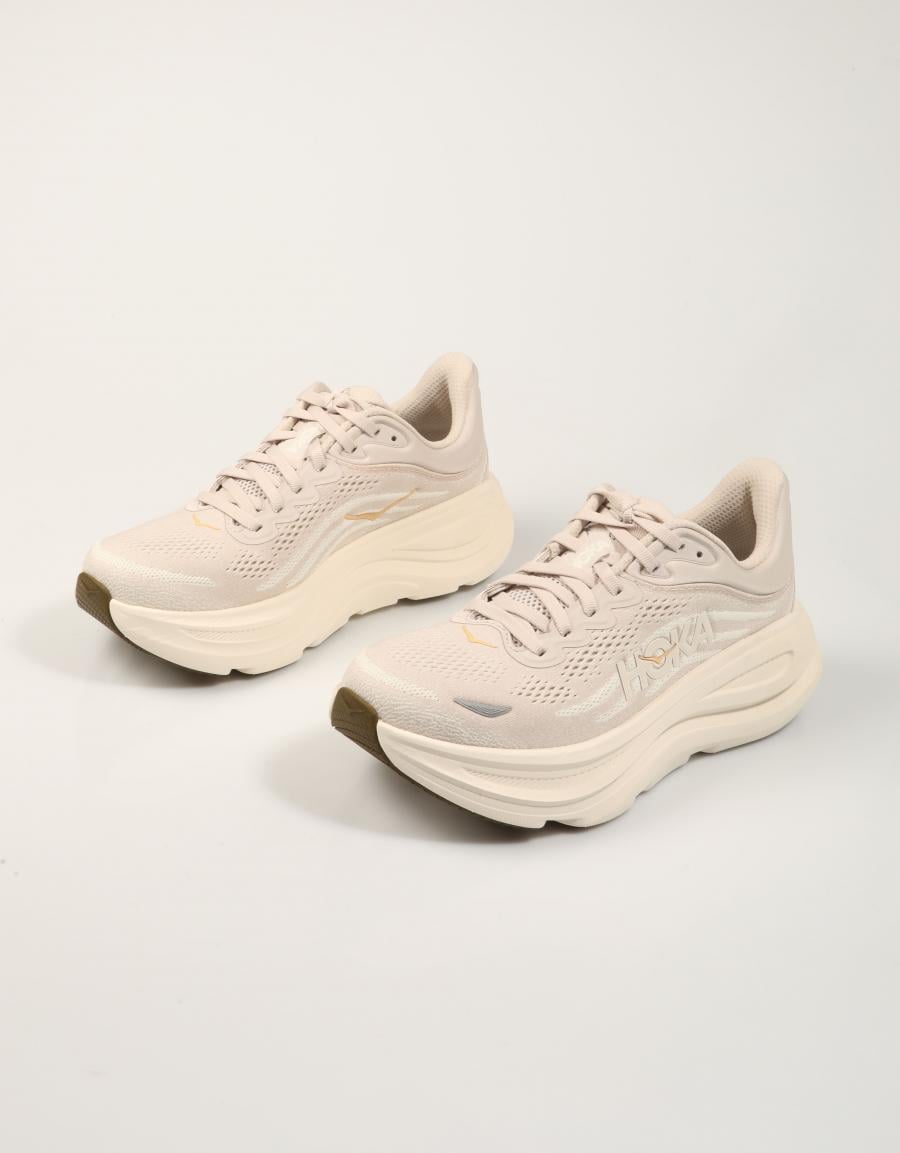 ZAPATILLAS HOKA BONDI 9 RIVER GREY 1162012 en color Taupe