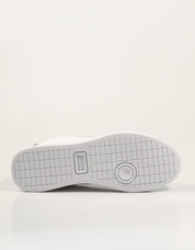 ZAPATILLAS LACOSTE CARNABY  WHITE 48SMA0011 en color Blanco
