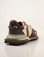 ZAPATILLAS LACOSTE ELITE ACTIVE LT TAN 52SMA0088 en color Beige