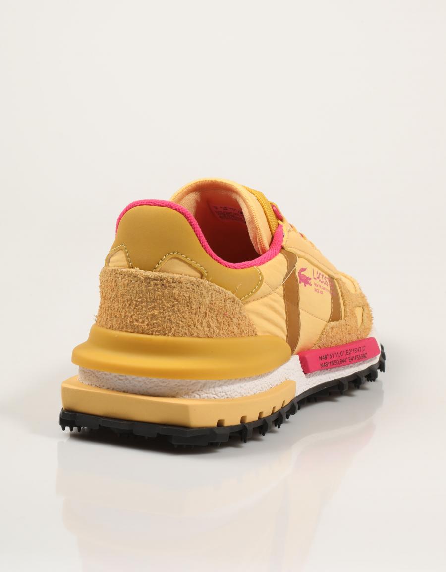 ZAPATILLAS LACOSTE ELITE ACTIVE GRY/LT TAN 52SFA0077 en color Amarillo