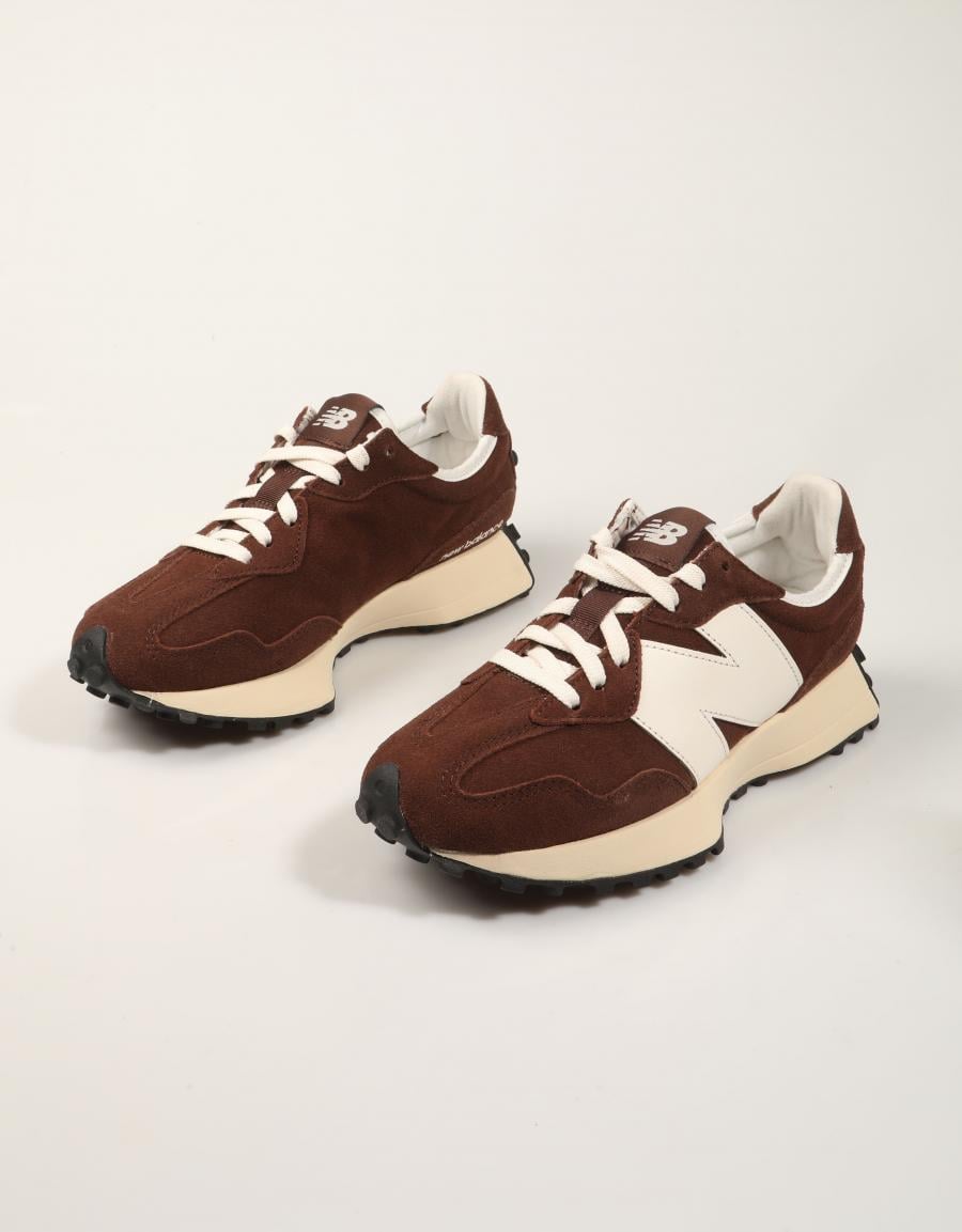 ZAPATILLAS NEW BALANCE W327 14Q en color Marron