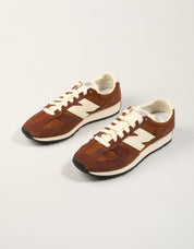 ZAPATILLAS NEW BALANCE U471 3G5 en color Cuero
