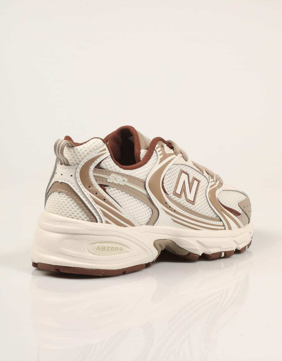 ZAPATILLAS NEW BALANCE U530 COB en color Beige