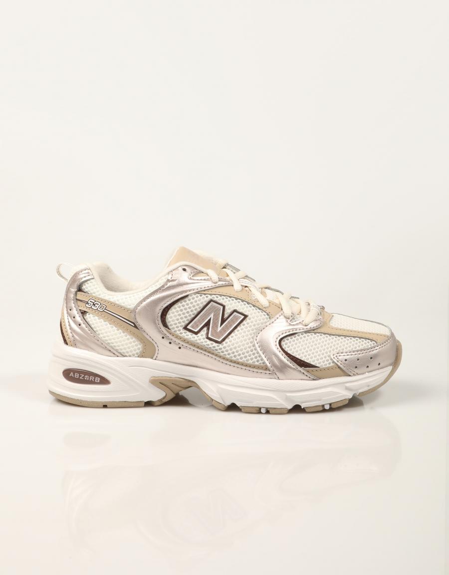 ZAPATILLAS NEW BALANCE U530 SMG en color Beige