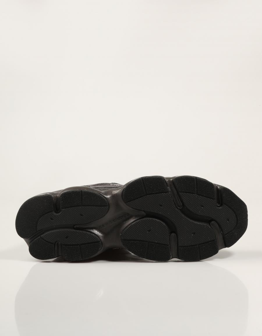 ZAPATILLAS NEW BALANCE M603 2DK en color Negro