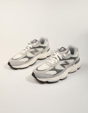ZAPATILLAS NEW BALANCE M603 2OD en color Gris