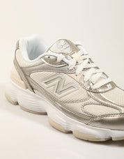ZAPATILLAS NEW BALANCE W603 47S en color Hielo