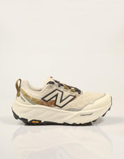 ZAPATILLAS NEW BALANCE WHIER 4A5 en color Beige