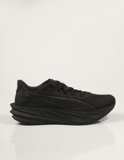 ZAPATILLAS PUMA DEVIATE PURE BLACK 313904 02 en color Negro