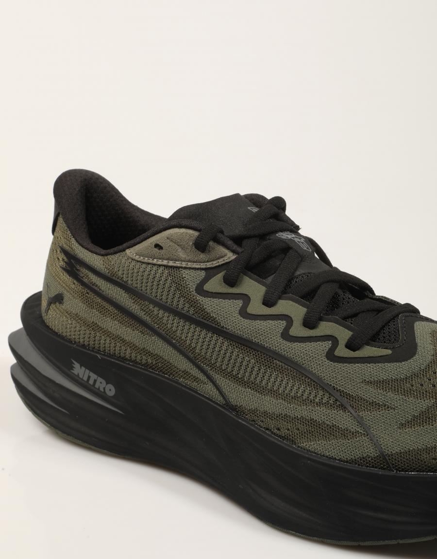 ZAPATILLAS PUMA DEVIATE PURE OLIVE 313904 23 en color Kaki