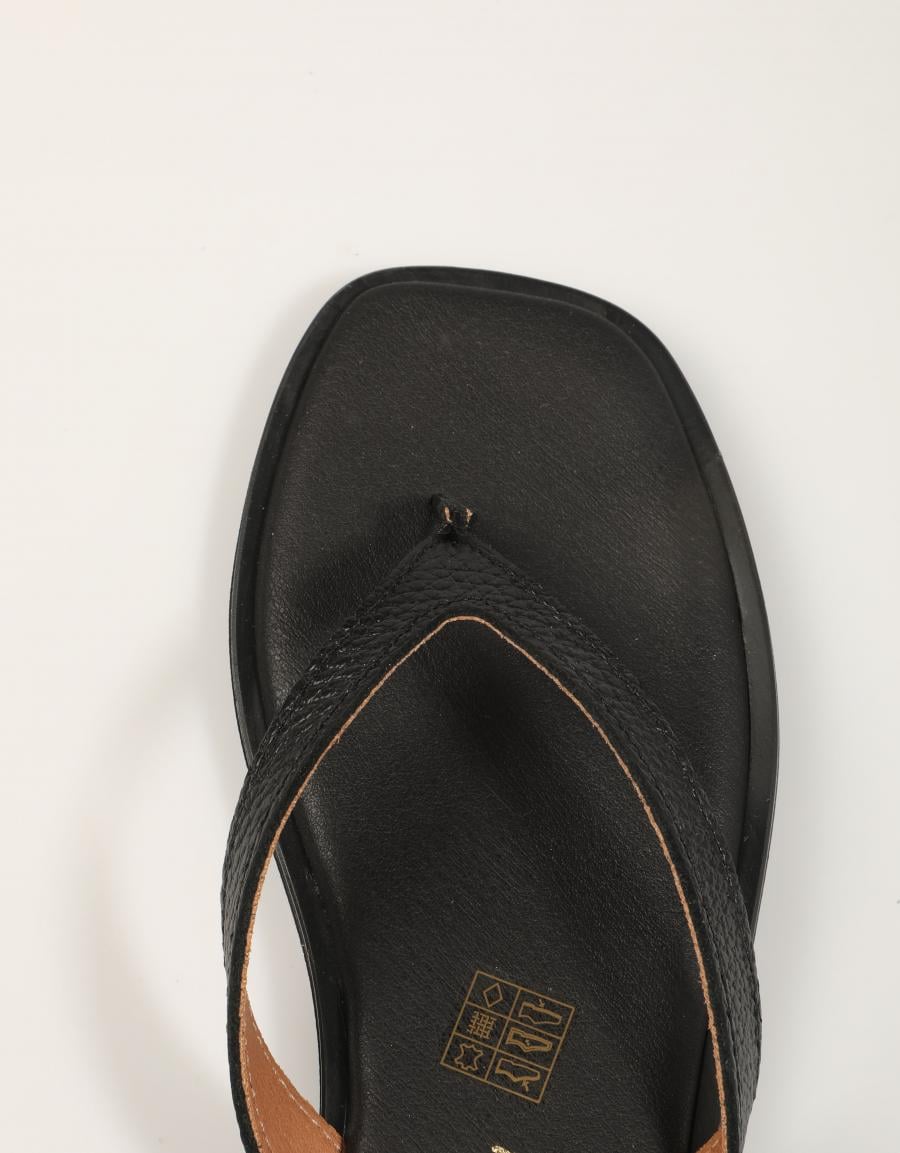 SANDALIAS REBECCA HOPE ESCLAVA BLACK en color Negro