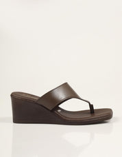 SANDALIAS REBECCA HOPE ESCLAVA CUÑA MARRÓN en color Marron
