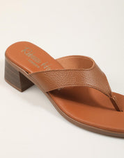 SANDALIAS REBECCA HOPE ESCLAVA TACÓN ROBLE en color Cuero