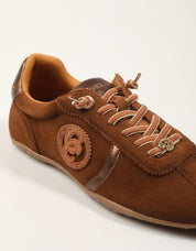 ZAPATILLAS CARMELA ZAPATILLA CAMEL en color Cuero