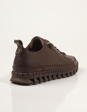 ZAPATILLAS CARMELA ZAPATO MARRON en color Marron
