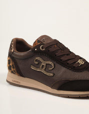 ZAPATILLAS CARMELA ZAPATILLA MARRON en color Marron