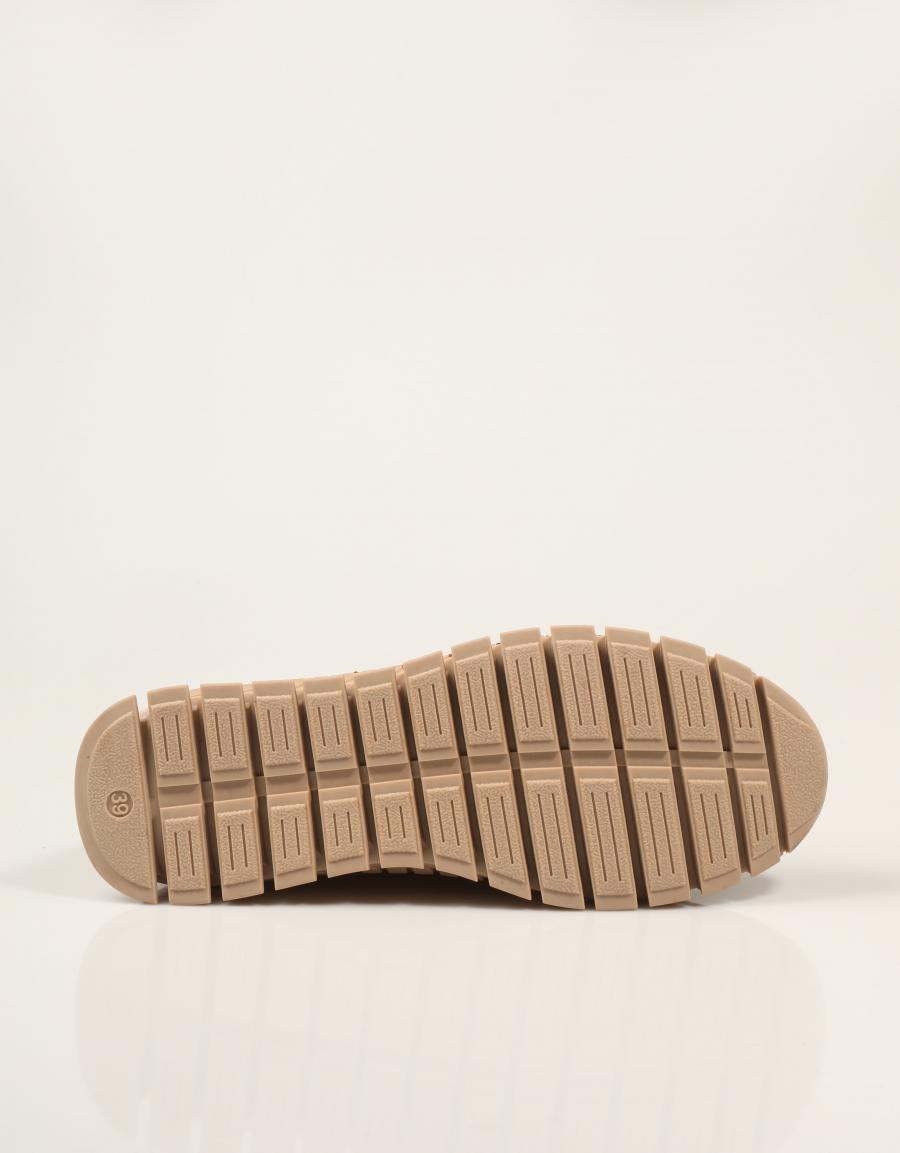 ZAPATOS SPORT CARMELA WALLABEE CAMEL 164393 en color Cuero