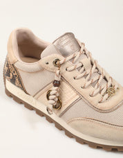 ZAPATILLAS CARMELA ZAPATILLA BEIGE en color Beige
