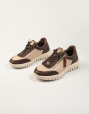 ZAPATILLAS CARMELA ZAPATILLA MARRON en color Marron