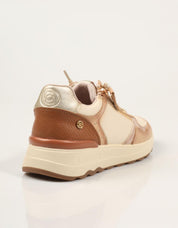 ZAPATILLAS CARMELA ZAPATILLA BEIGE en color Beige