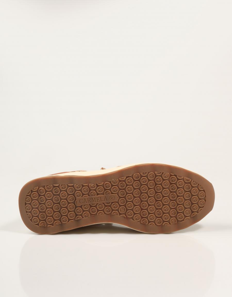 ZAPATILLAS CARMELA ZAPATILLA BEIGE en color Beige