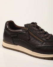 ZAPATOS SPORT CARMELA ZAPATILLA MARRON en color Marron