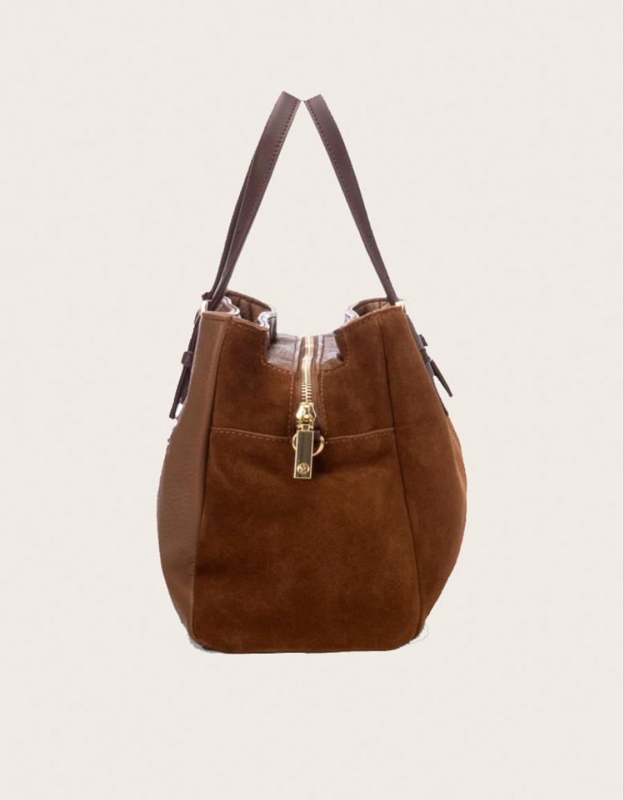 BOLSO CARMELA BOLSO SERRAJE CUERO en color Cuero