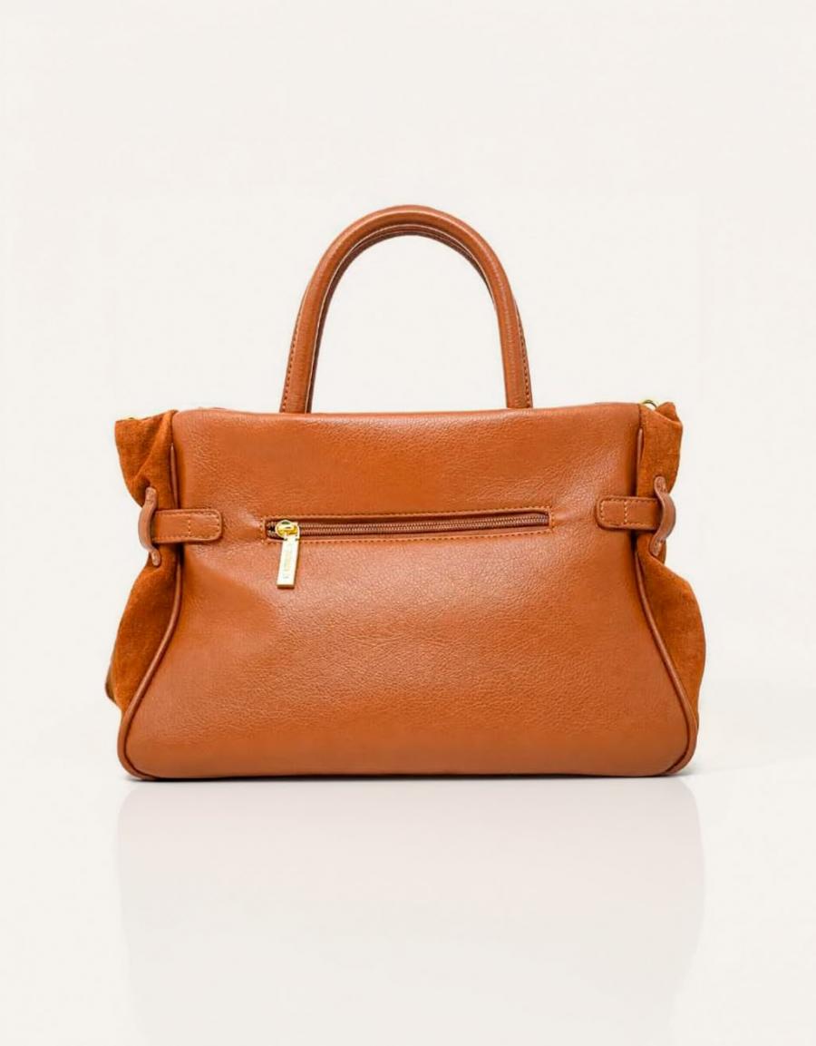 BOLSO CARMELA BOLSO SERRAJE CUERO en color Cuero