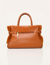BOLSO CARMELA BOLSO SERRAJE CUERO en color Cuero