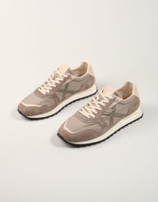 ZAPATILLAS MUNICH LEGGERA BEIG 8911003 en color Beige