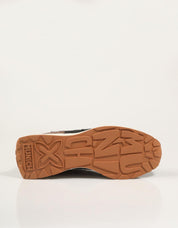 ZAPATILLAS MUNICH XEMINE DARK BROWN 8907110 en color Marron