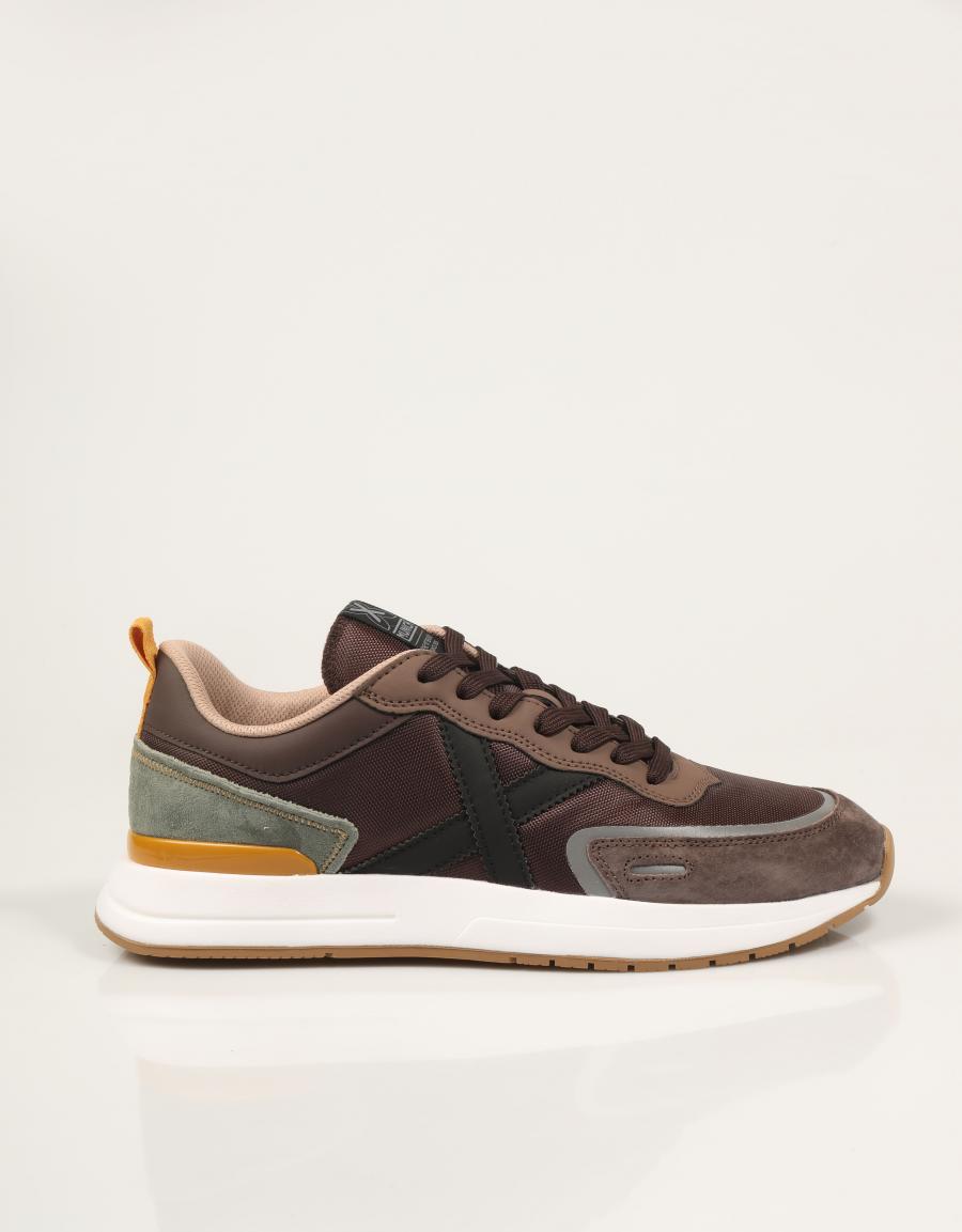 ZAPATILLAS MUNICH SPEED MULTI BROWN 8622021 en color Marron