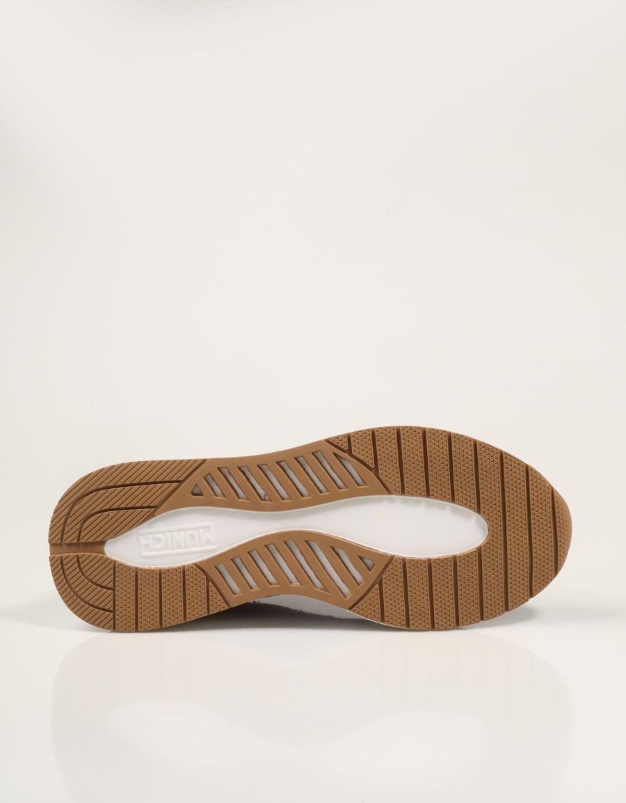 ZAPATILLAS MUNICH SPEED MULTI BROWN 8622021 en color Marron