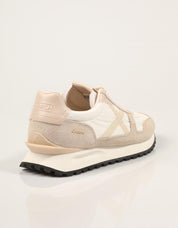 ZAPATILLAS MUNICH LEGGERA BEIGE 8911005 en color Beige