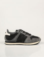 ZAPATILLAS MUNICH MASSANA BLACK 8620619 en color Negro