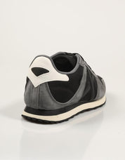 ZAPATILLAS MUNICH MASSANA BLACK 8620619 en color Negro