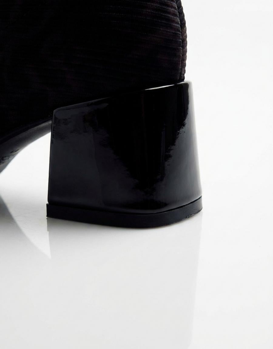 BOTINES GIOSEPPO BOTIN NEGRO en color Multicolor