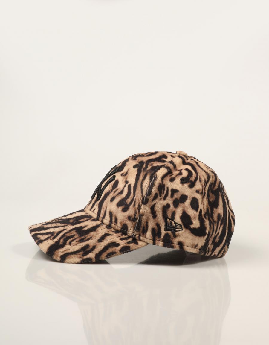 GORRA NEW ERA 940 BLKBRS 60960344 en color Negro