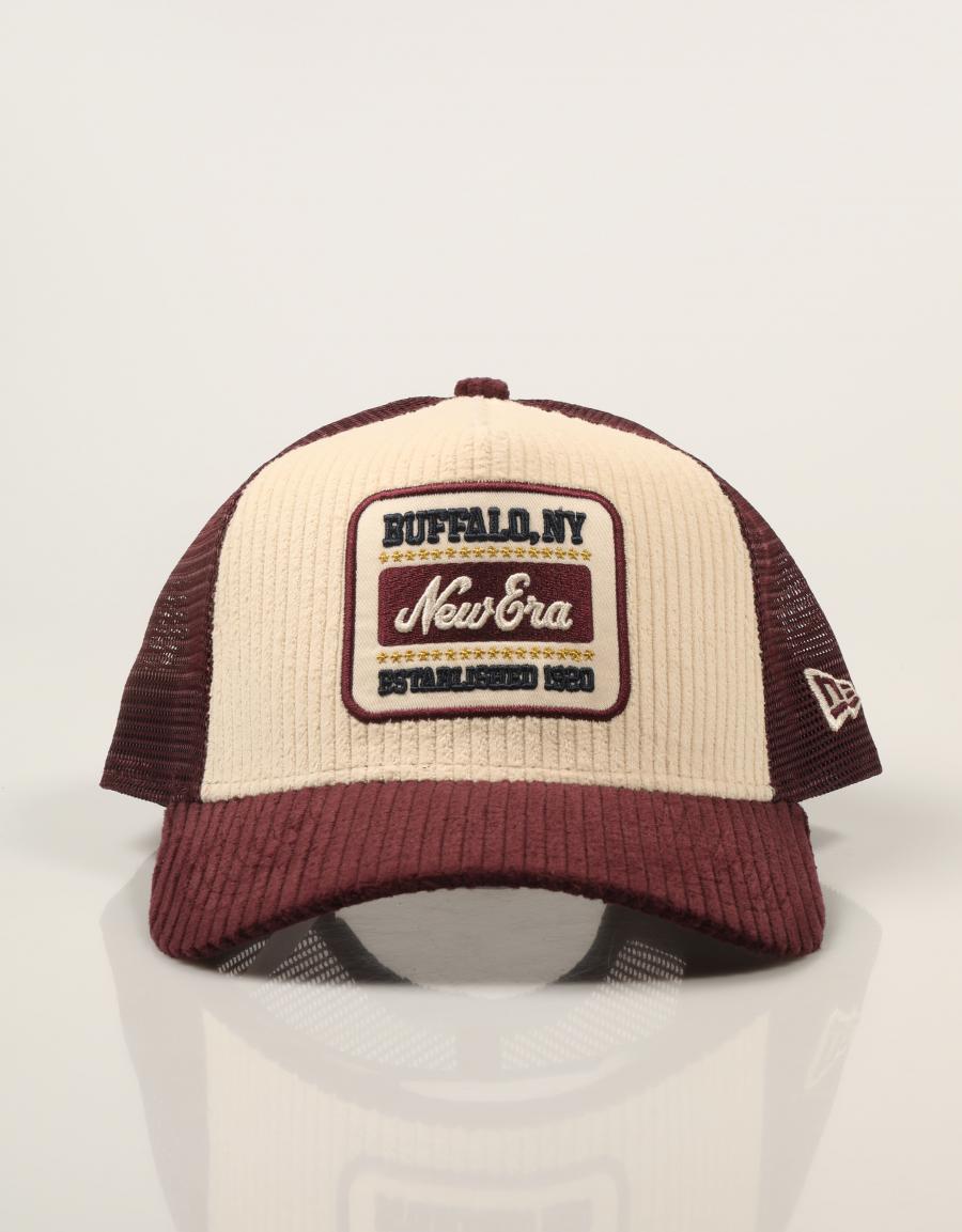 GORRA NEW ERA 940 AF TRUCKER MRNSTN 60960243 en color Burdeos