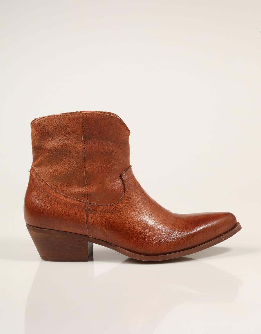 BOTINES CHINI EQUIPE BOTIN RAG CUOIO en color Cuero