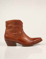 BOTINES CHINI EQUIPE BOTIN RAG CUOIO en color Cuero