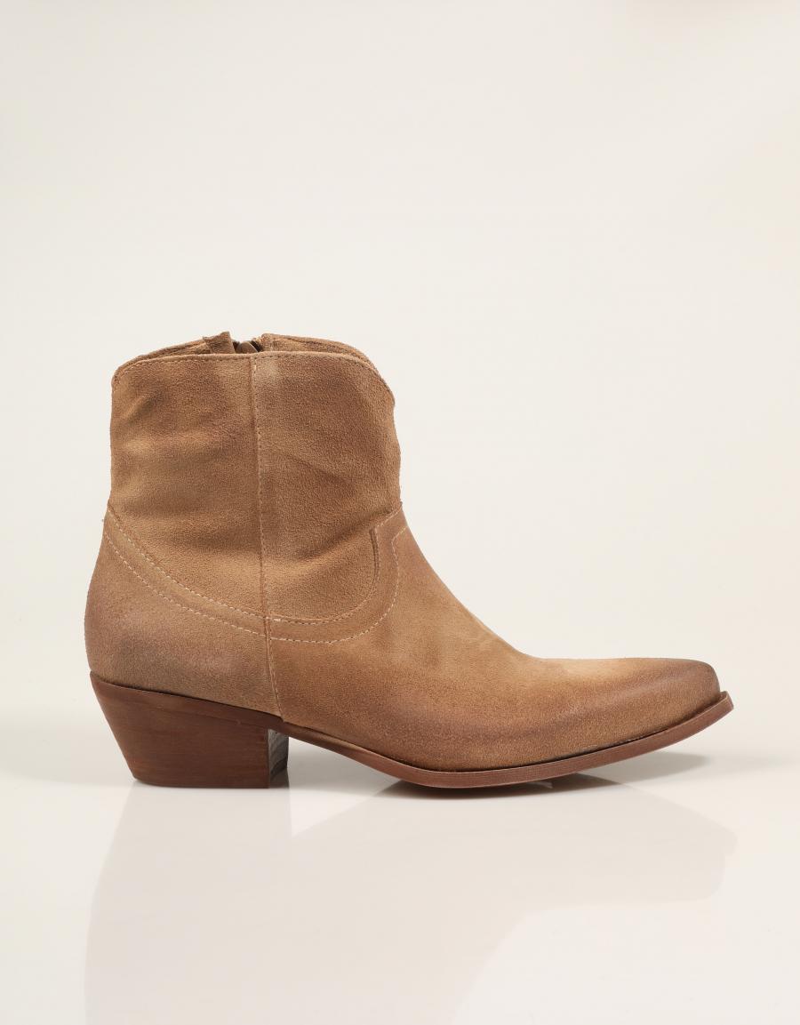 BOTAS CHINI EQUIPE BOTIN CR CARAMEL en color Cuero