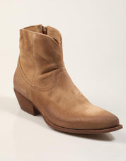 BOTAS CHINI EQUIPE BOTIN CR CARAMEL en color Cuero