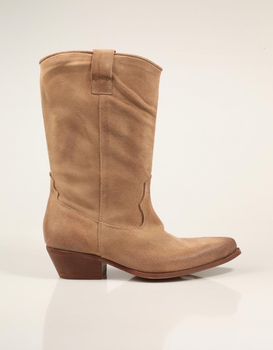 BOTAS CHINI EQUIPE BOTA CAMPERA CR CARAMEL CAMP en color Cuero