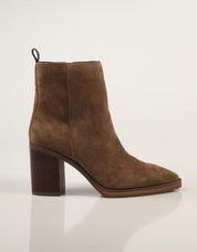 BOTINES ANOTHER TREND 5628 11 47 CANGURO en color Beige