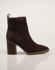 BOTINES ANOTHER TREND 5628 11 61 MOGANO en color Marron